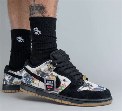 supreme x dunk low